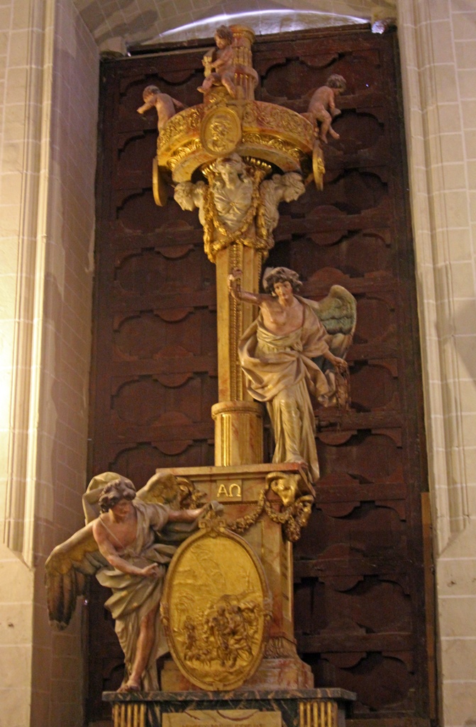 Column with Angels